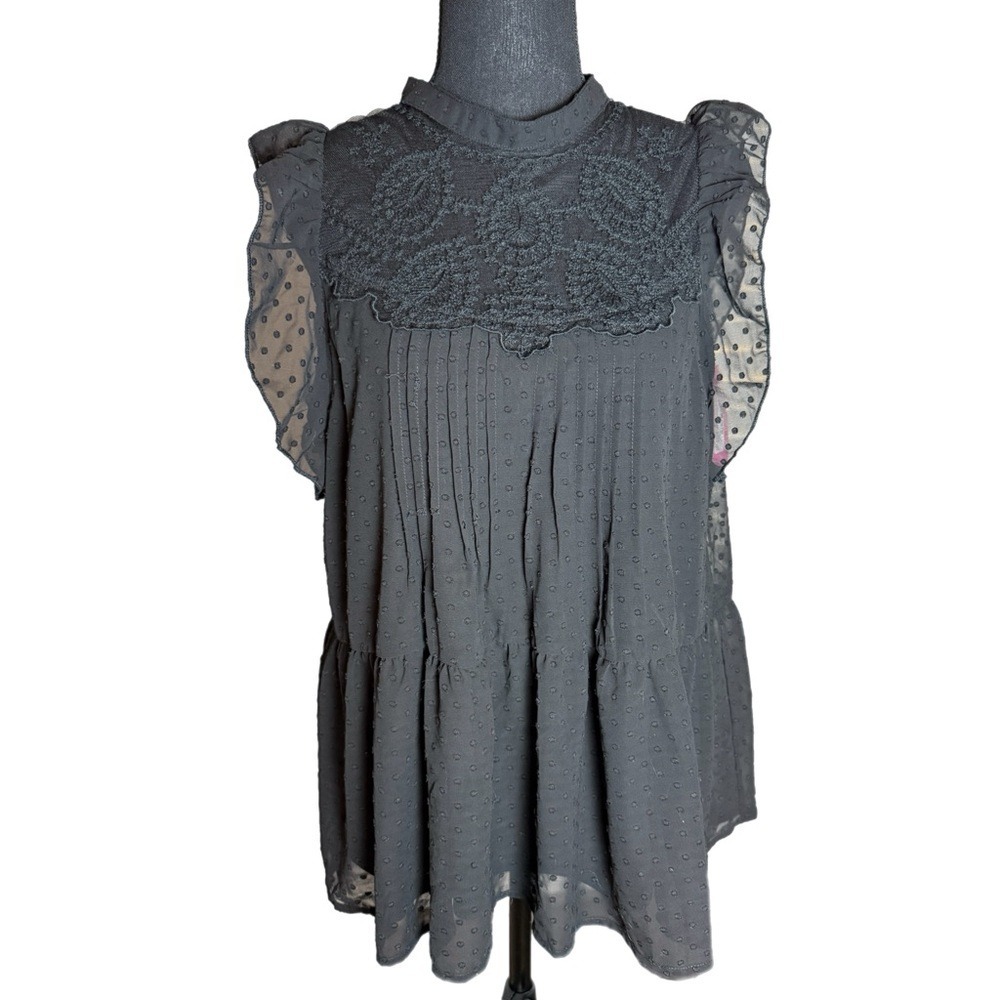 NWT Black Sleeveless Lace Detail Top M - Picture 2 of 16